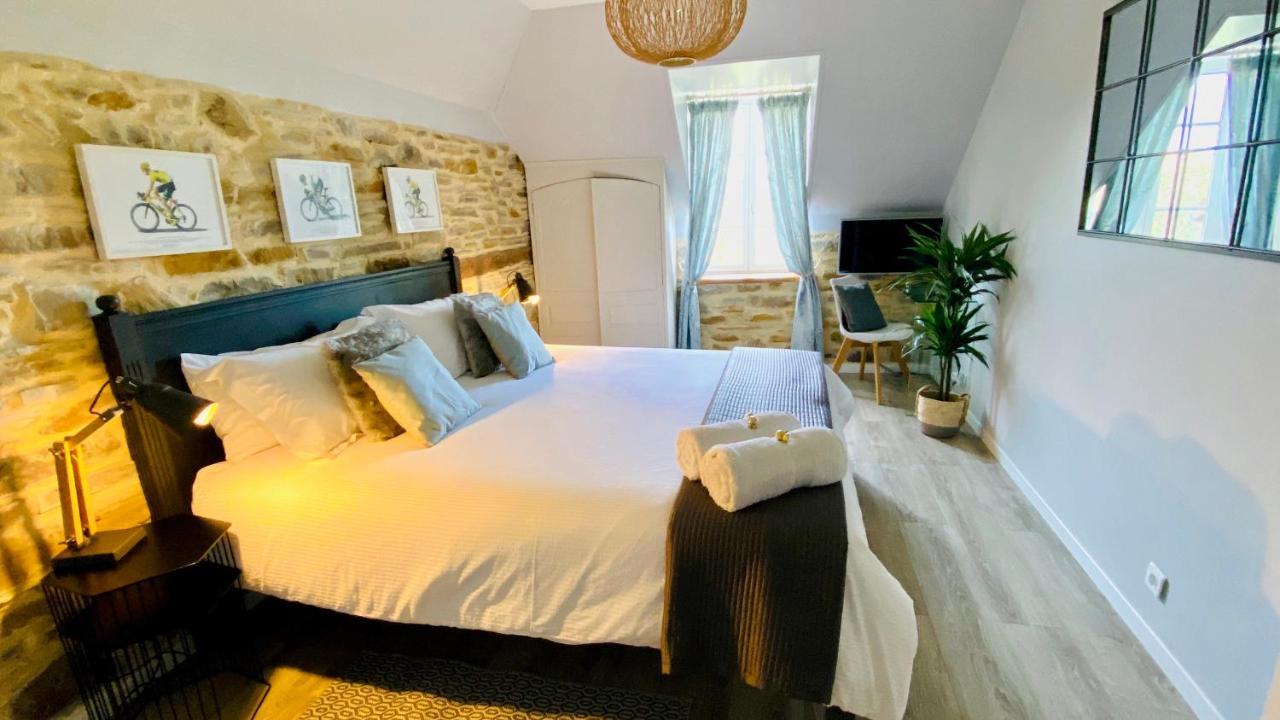 Lasseube Chambres D'Hotes Secret Pyrenees מראה חיצוני תמונה