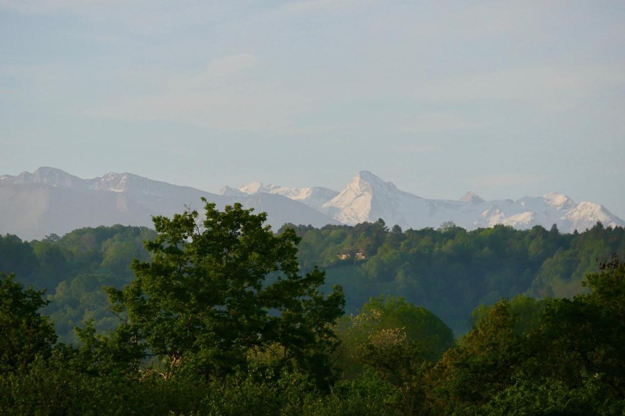 Lasseube Chambres D'Hotes Secret Pyrenees מראה חיצוני תמונה